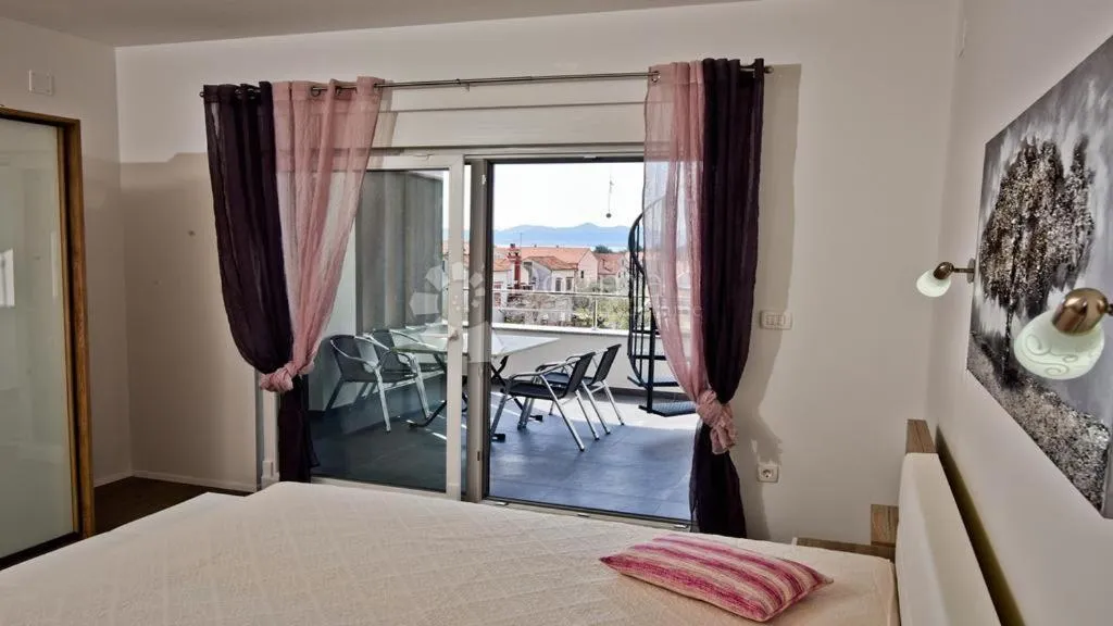ekskluzivna villa s pogledom na more - slika 15