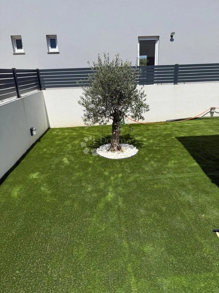 zadar zaton - moderna vila s grijanim bazenom u novogradnji! - slika 3