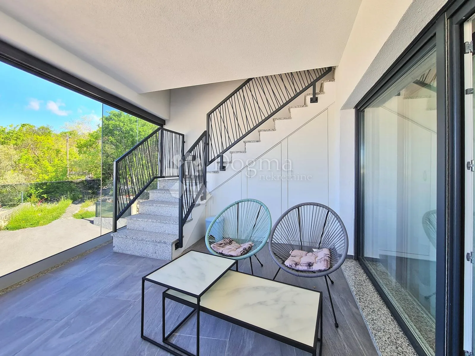 crikvenica ,penthouse 3s+db,velika garaža - slika 19