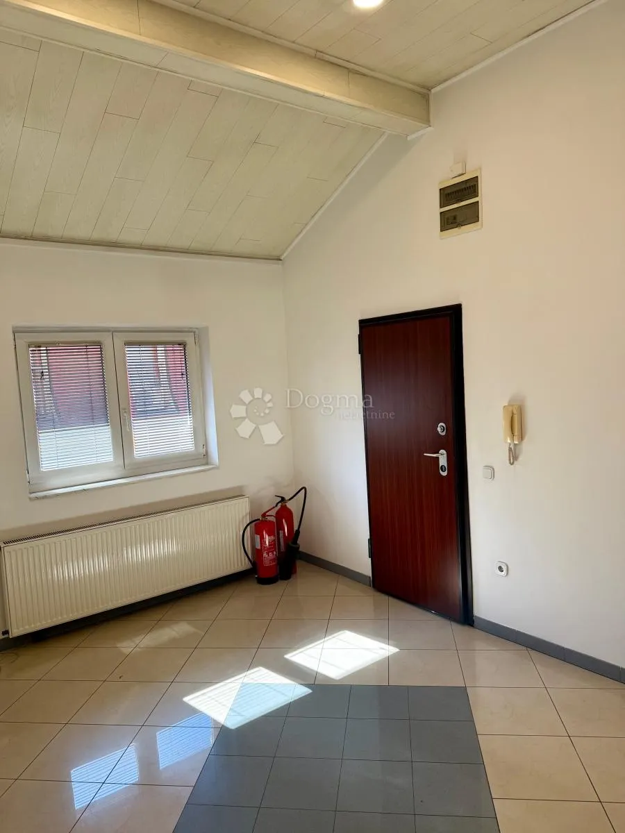zagreb, trnje, poslovni prostor nkp 82,66 m2 na izvrsnoj lokaciji - slika 2