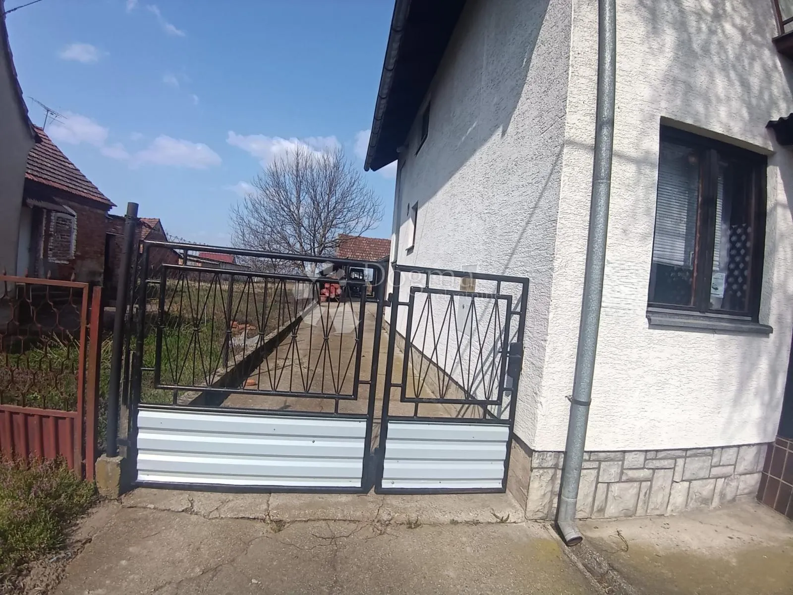 poslovno-stambena kuća s lokalom, novi senkovac - slika 2