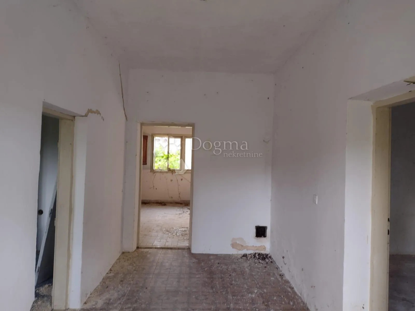 topusko, staro selo - puno građevinskog zemljišta - slika 5
