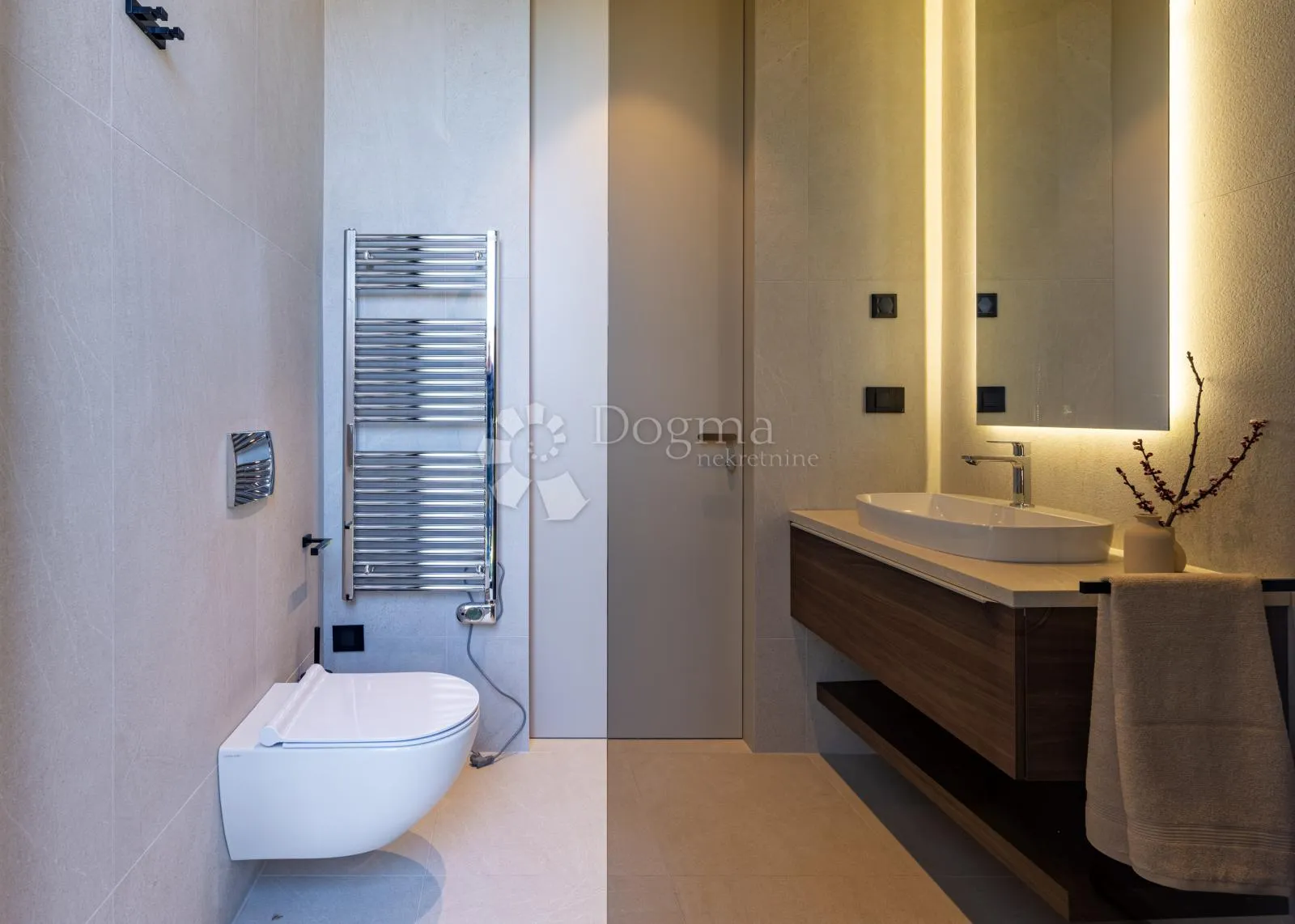 ekskluzivna smart home vila, kompletno opremljena, s otvorenim pogledom - slika 19