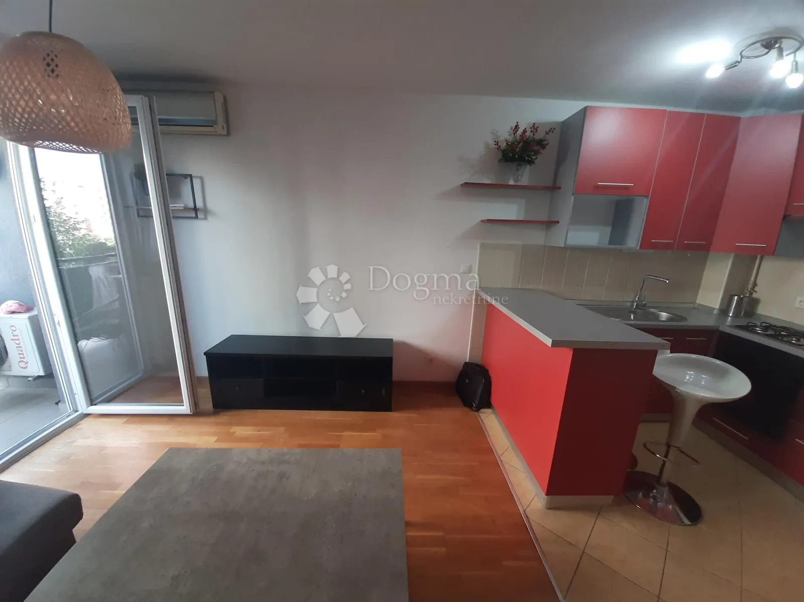 arena centar 5 min – 2-soban stan s lođom, 42 m² - slika 10