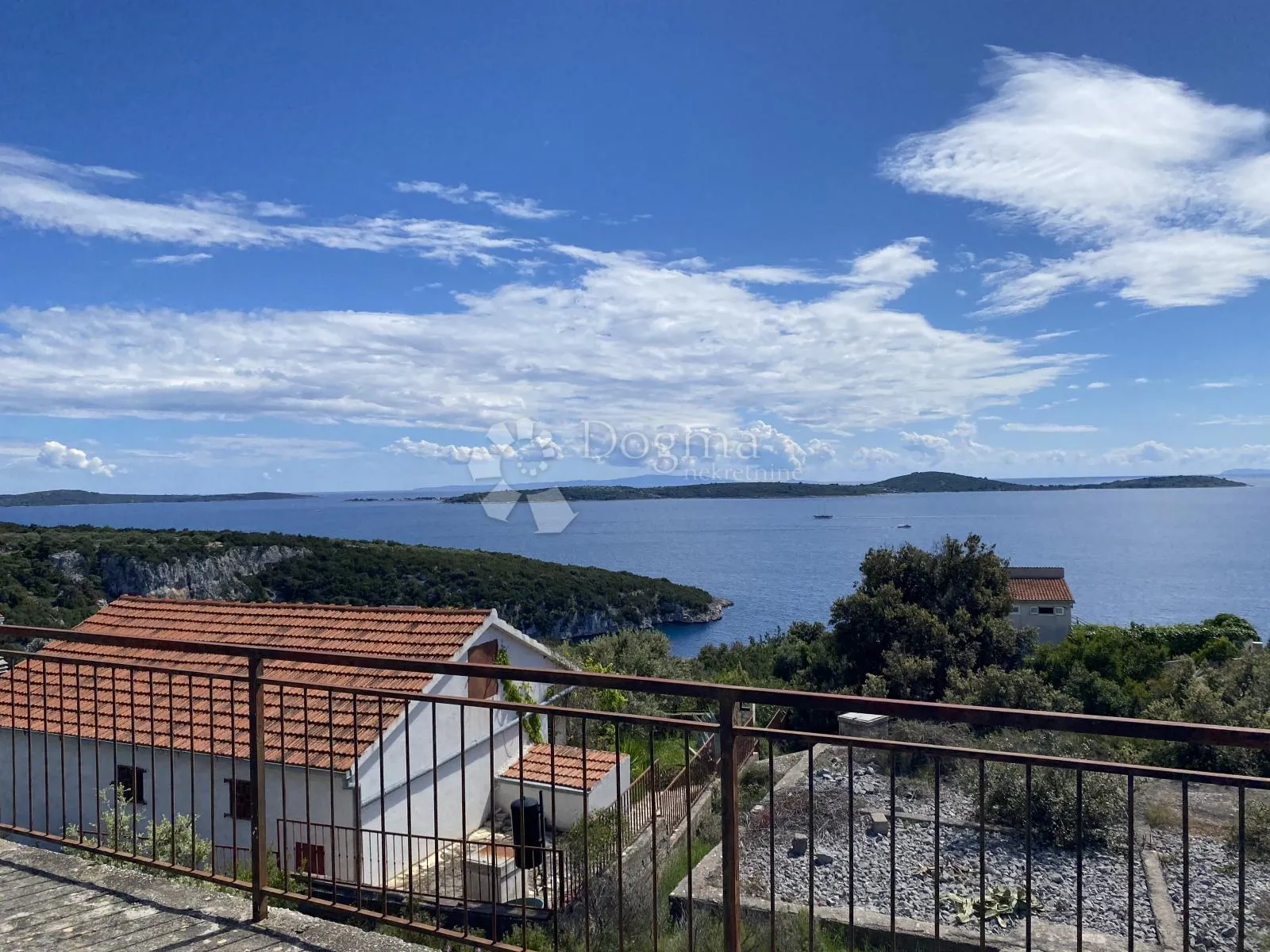 kuća za adaptaciju sa nesmetanim pogledom na more - slika 8