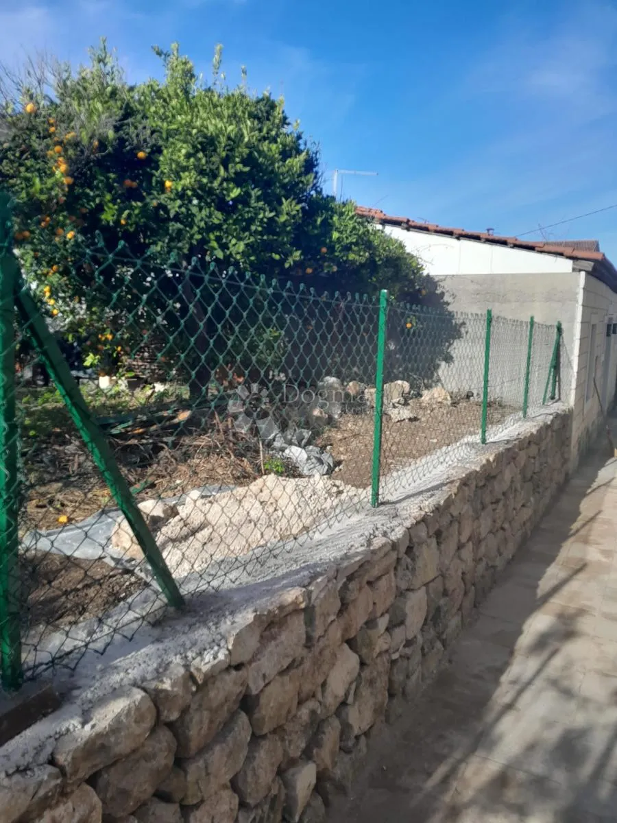 kuća rou bao 70 metara od mora vis - slika 9