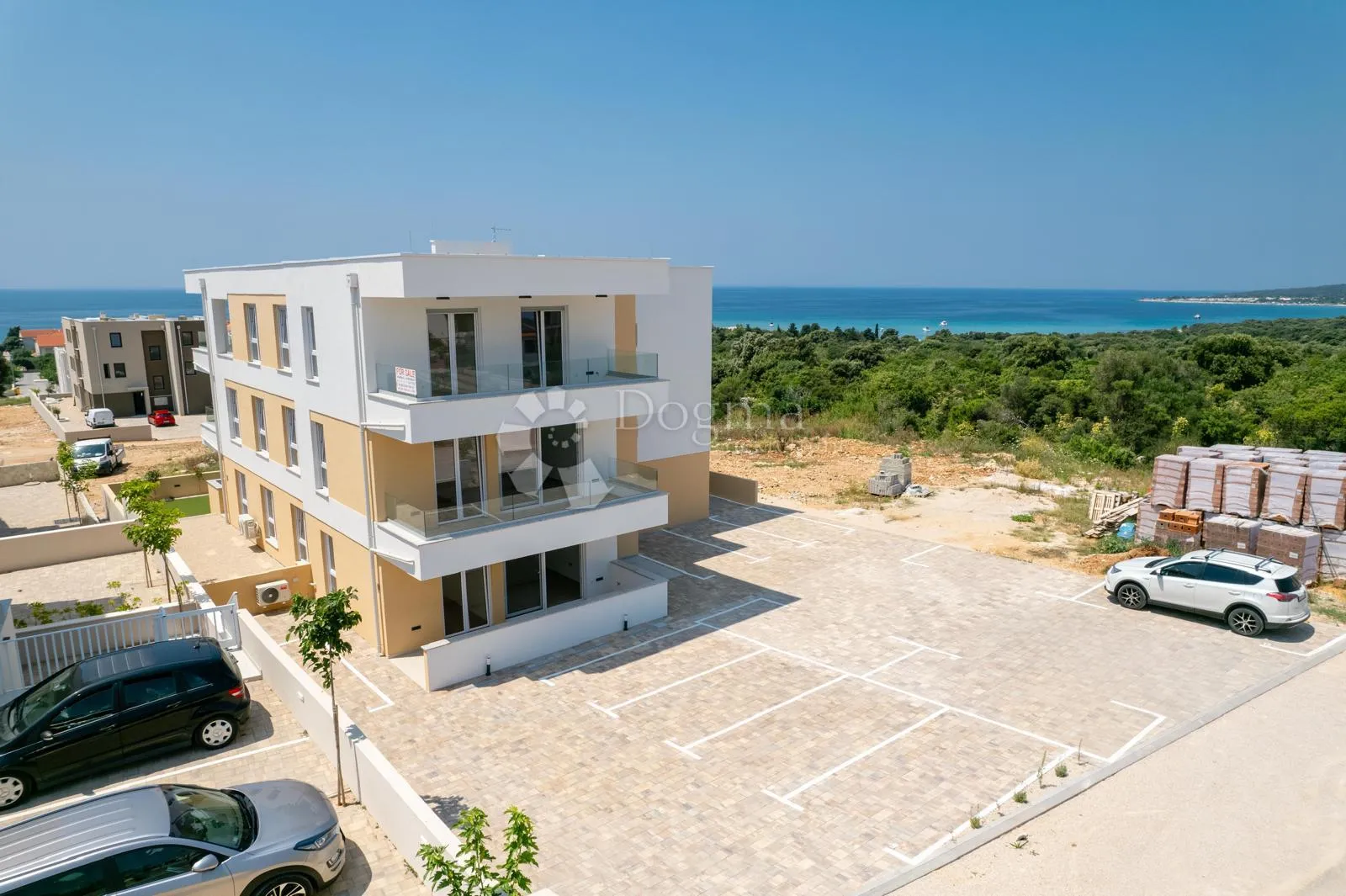 ekskluzivni apartman u novalji - slika 2