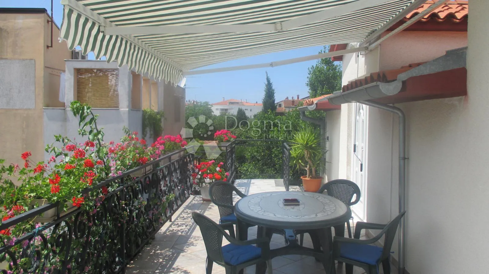 stan 122m2 rovinj- blizina plaže kuvi - slika 25