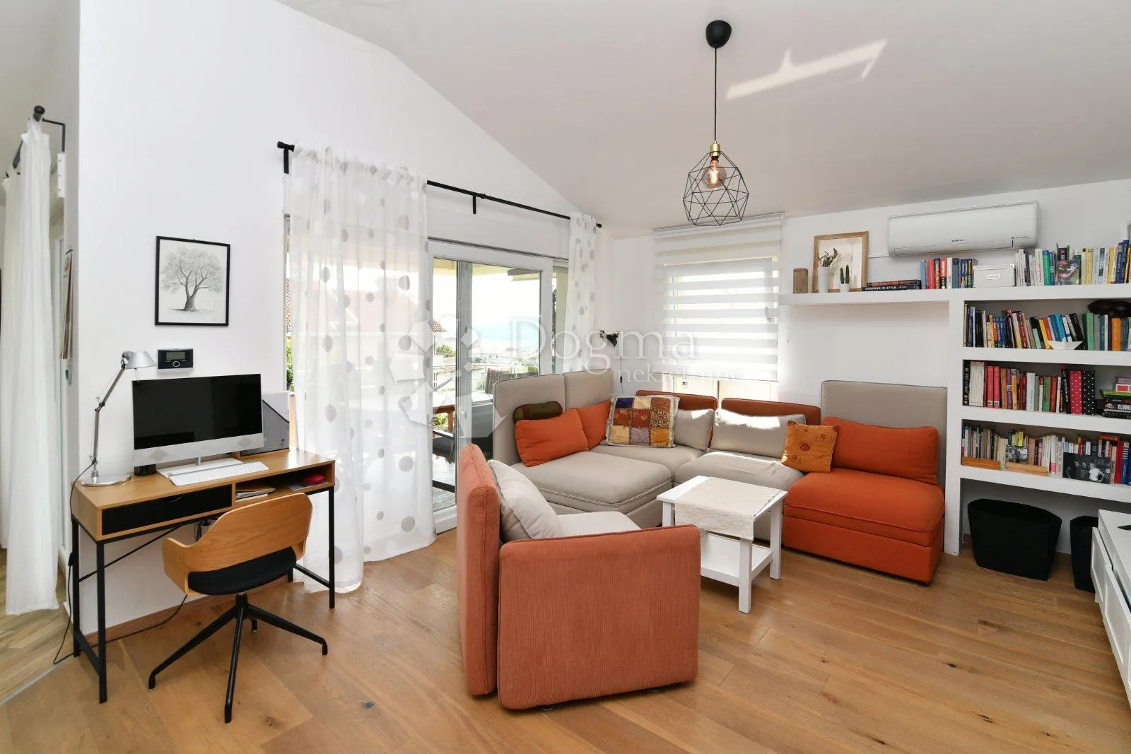 luksuzni penthouse s pogledom na more - slika 10