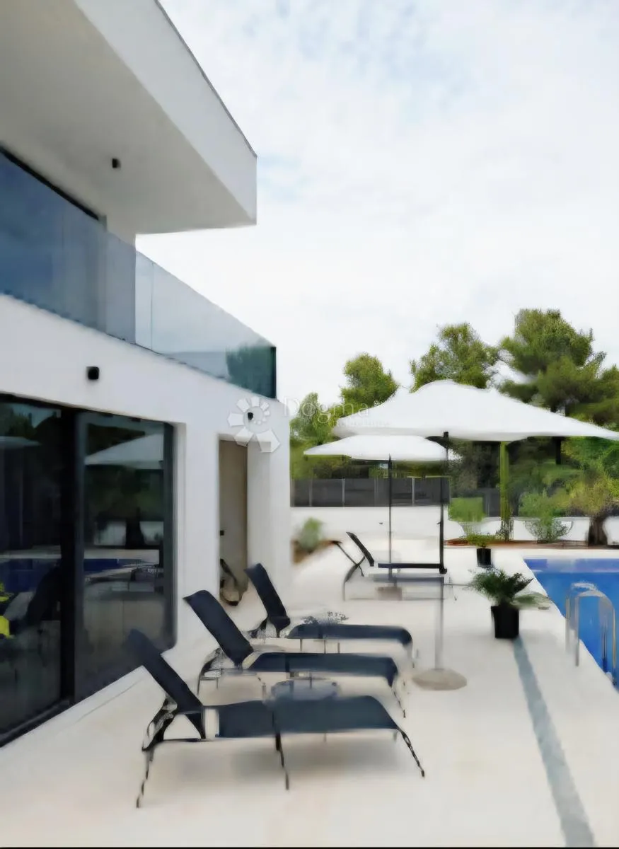 moderna vila sa bazenom , rogač, šolta - slika 6