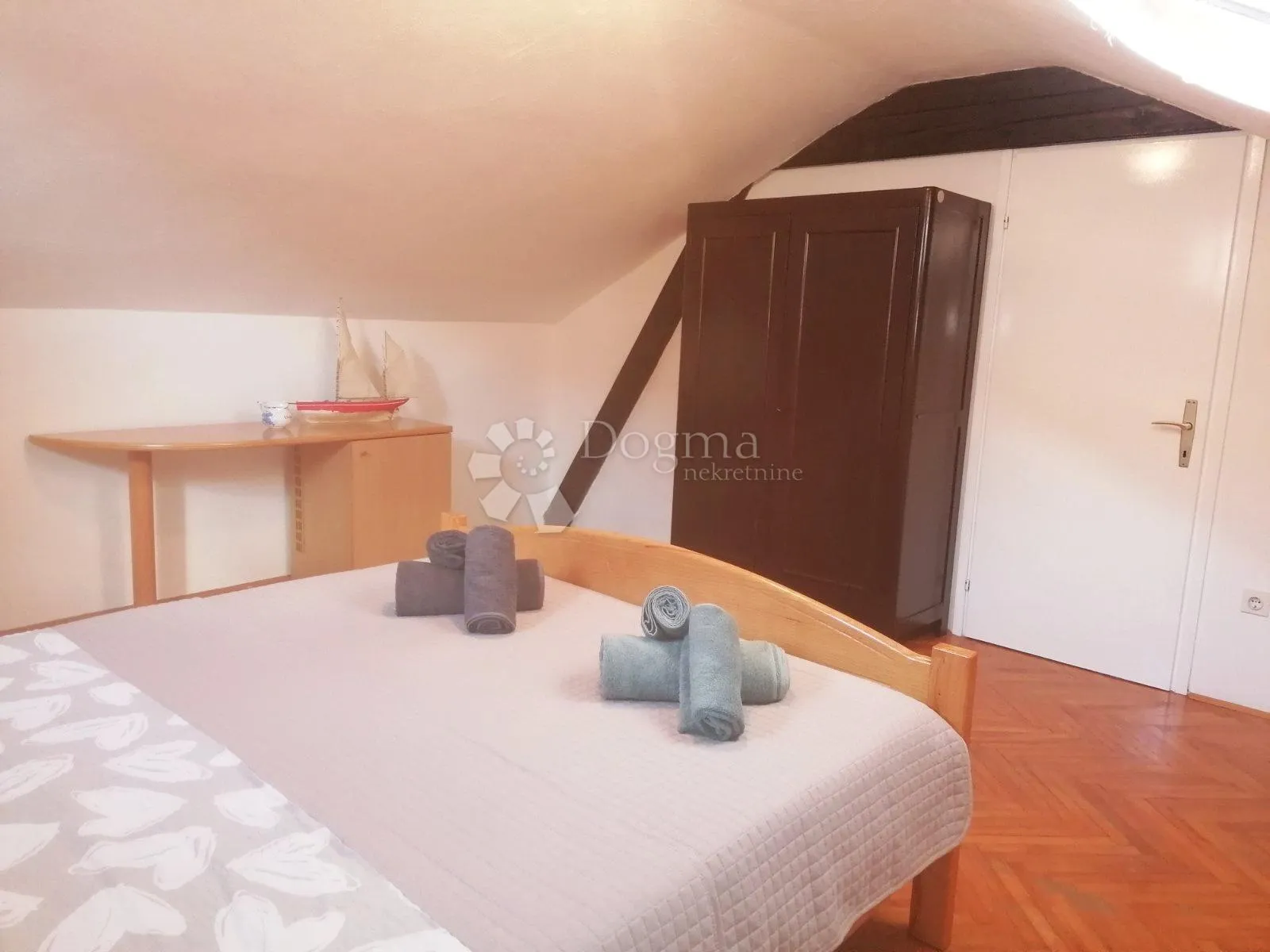unije, dio kuće za investiciju ili odmor - slika 8