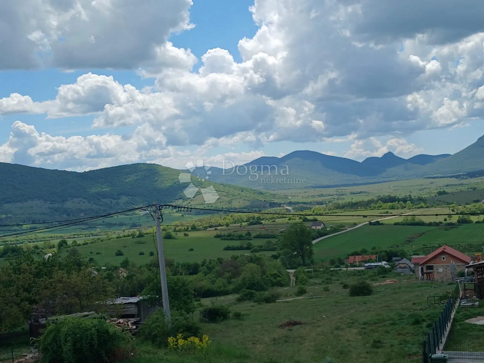 Kućica s krasnim pogledom - Udbina