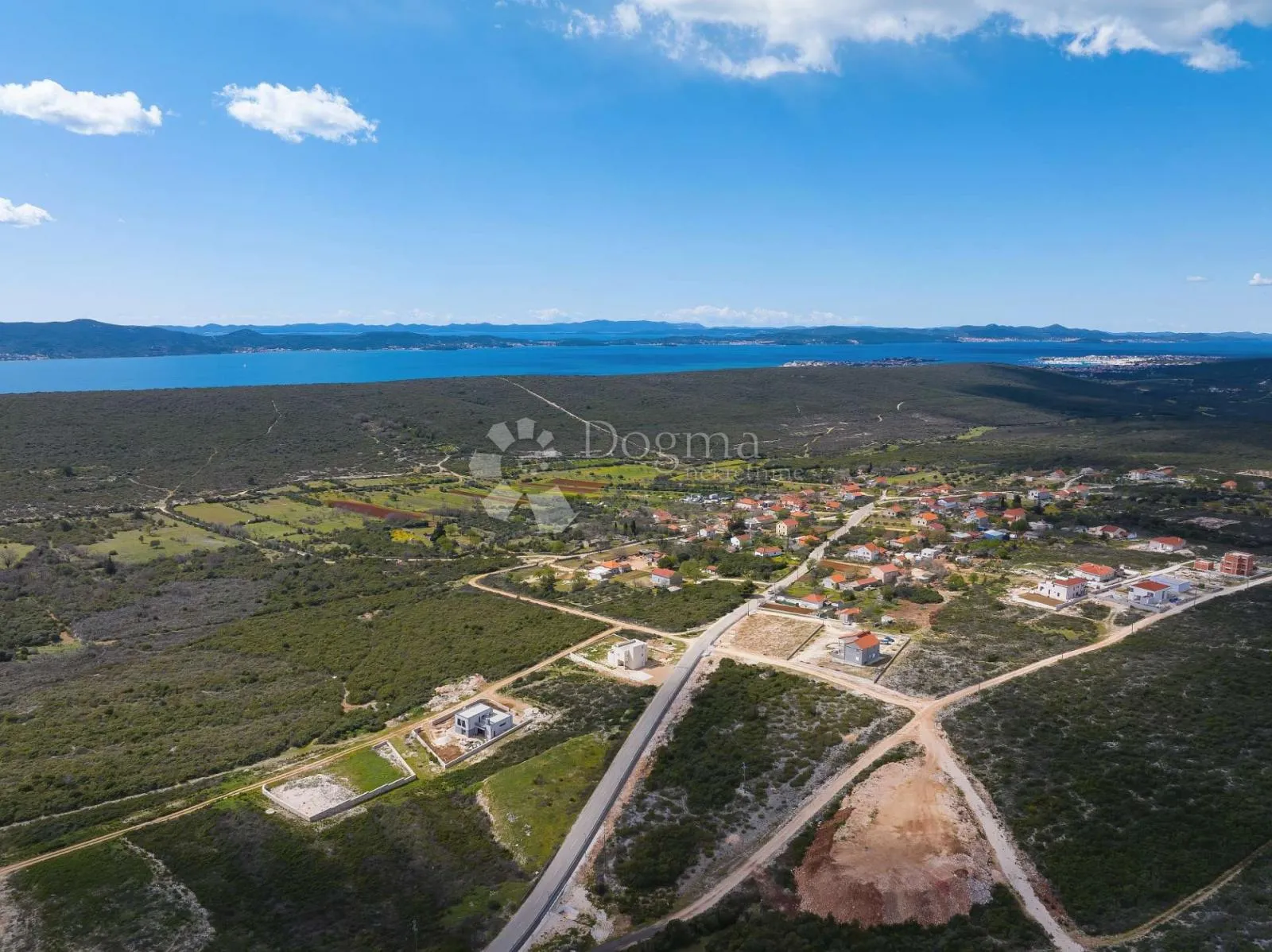 sukošan - debeljak - građevinsko zemljište 770 m2 - slika 4