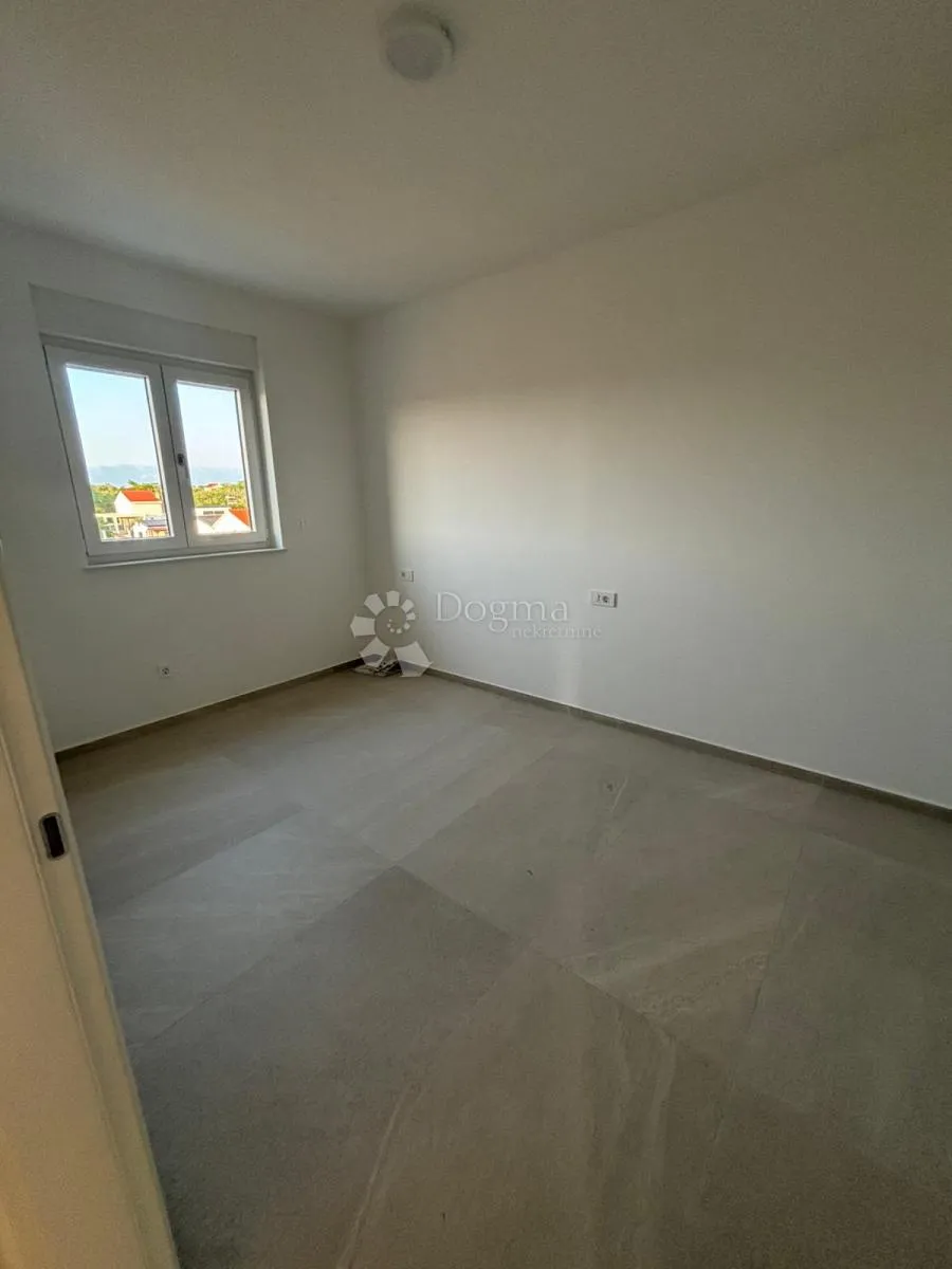 penthouse - pogled more - slika 16
