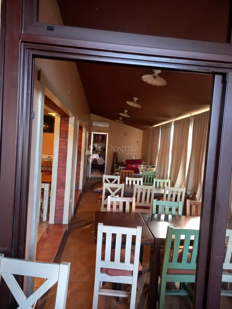 kompletno opremljen bistro / restoran – zaton - slika 4