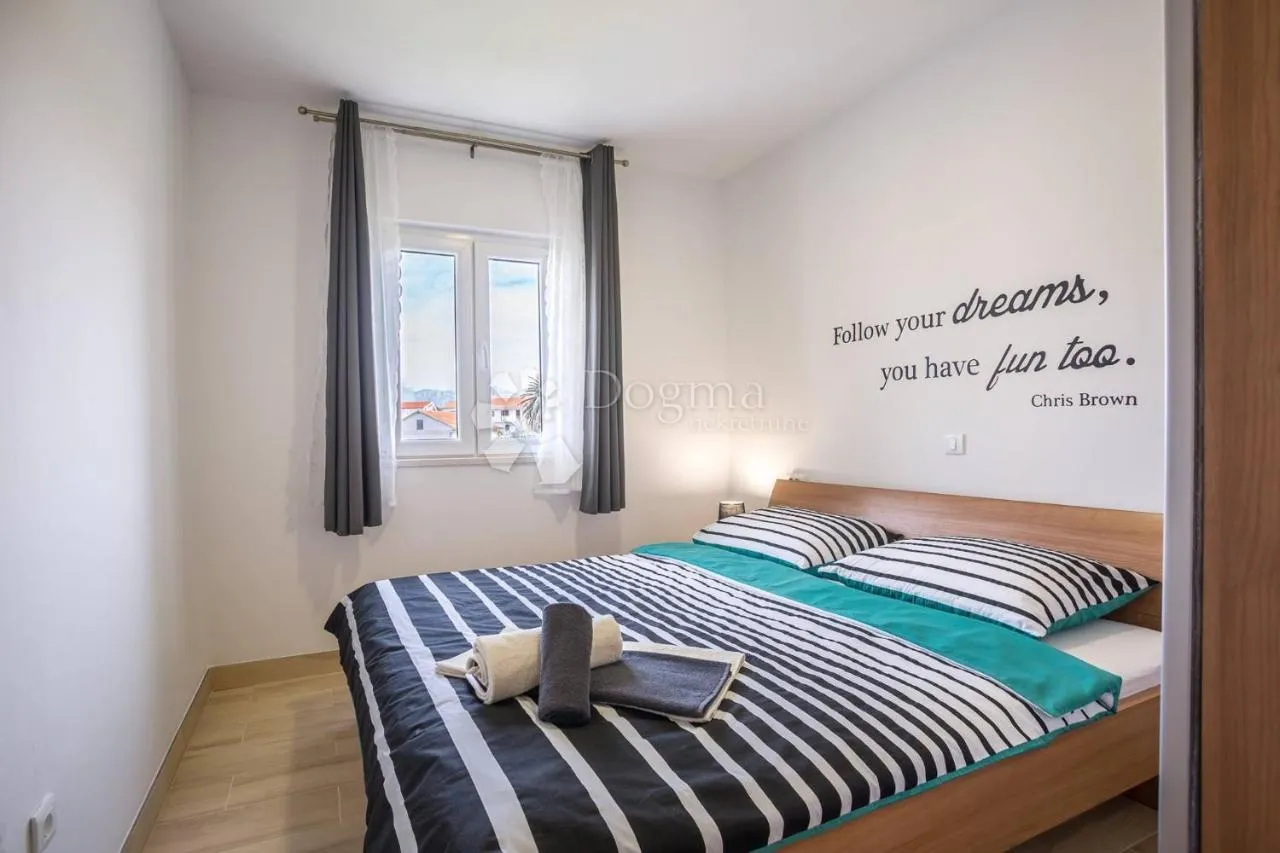 samo u dogmi! hvar, 10m od plaže, prekrasna kuća sa 4 apartmana - slika 18