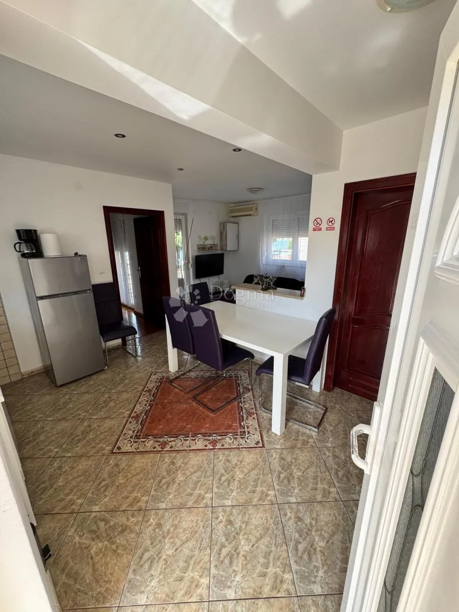 apartman - prvi red do mora - medulin - slika 3