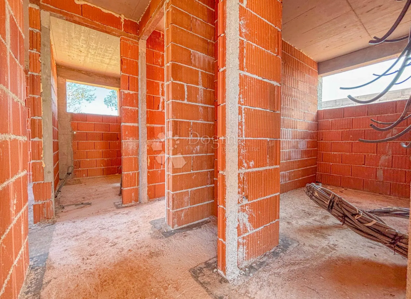 kanfanar, atraktivna villa u roh-bau fazi s pogledom na more - slika 15