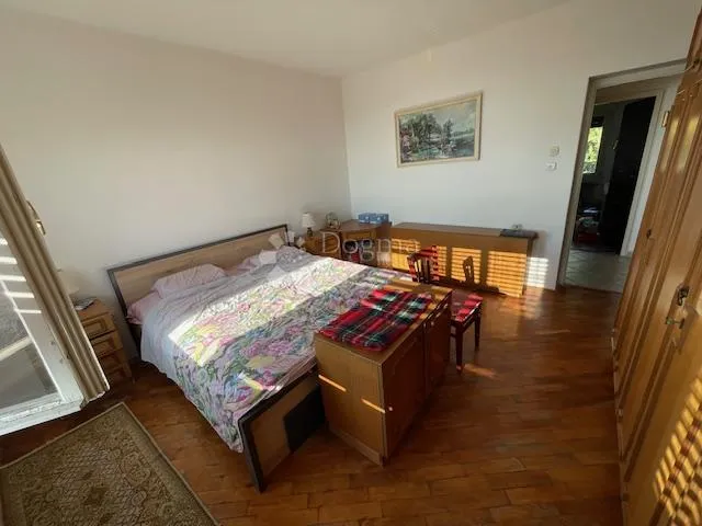 kantrida -350m2,p+1+2 ,p.prostor 40m2,okućnice 750m2 - slika 6