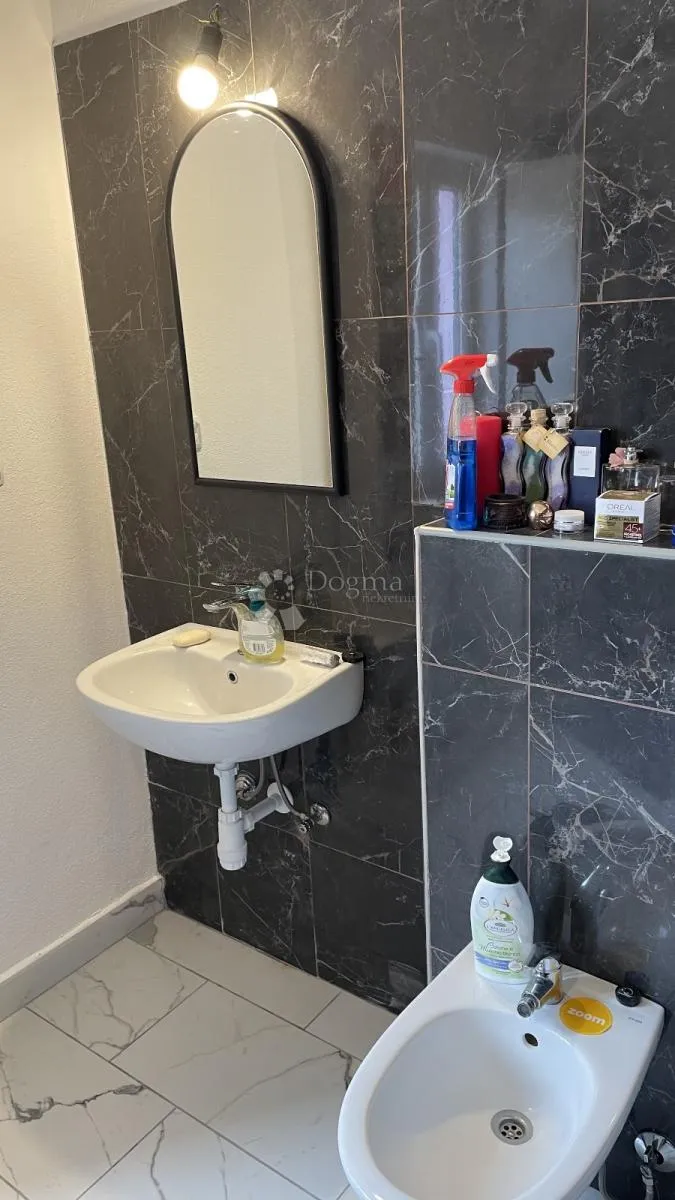 dvoetažni apartman lumbarda- korčula- croatia - slika 15
