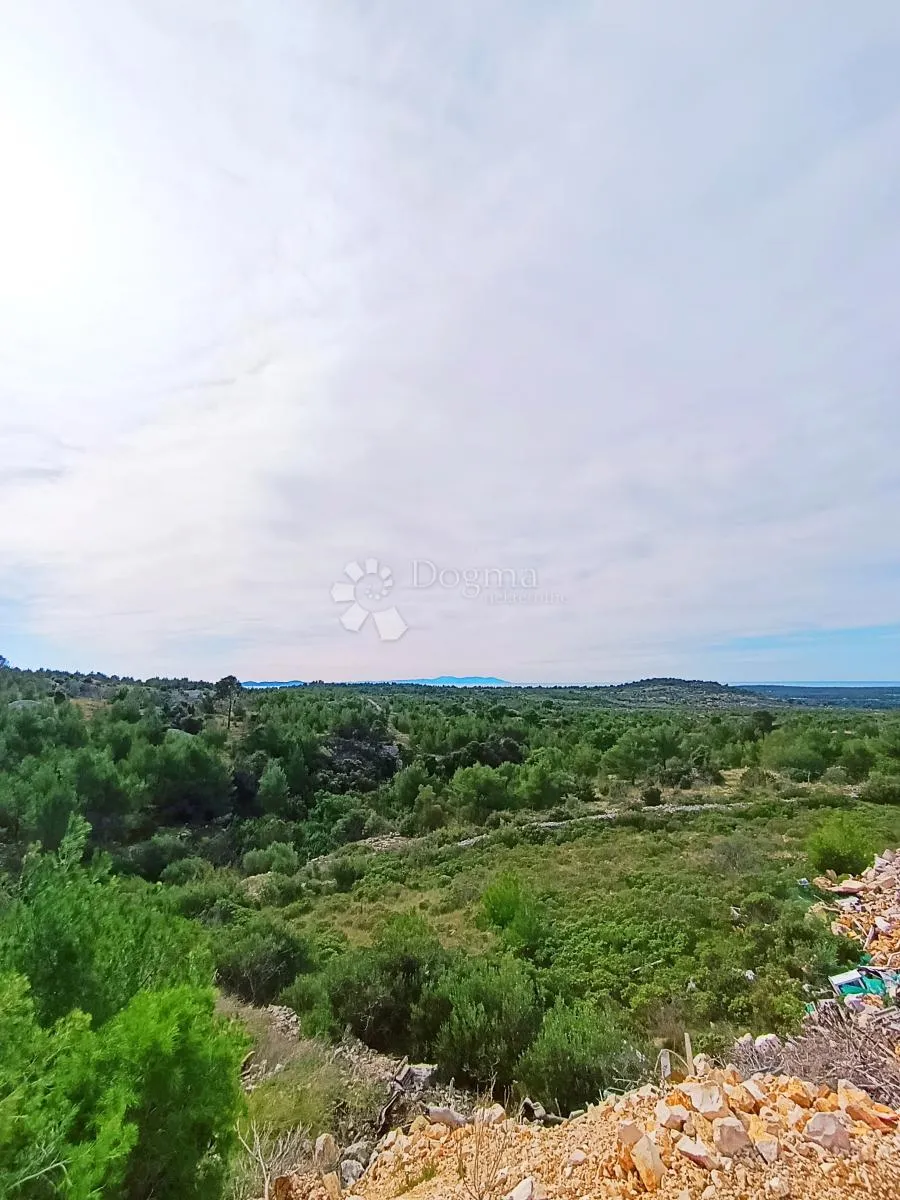 poljoprivredno zemljište stinice, milna - slika 7