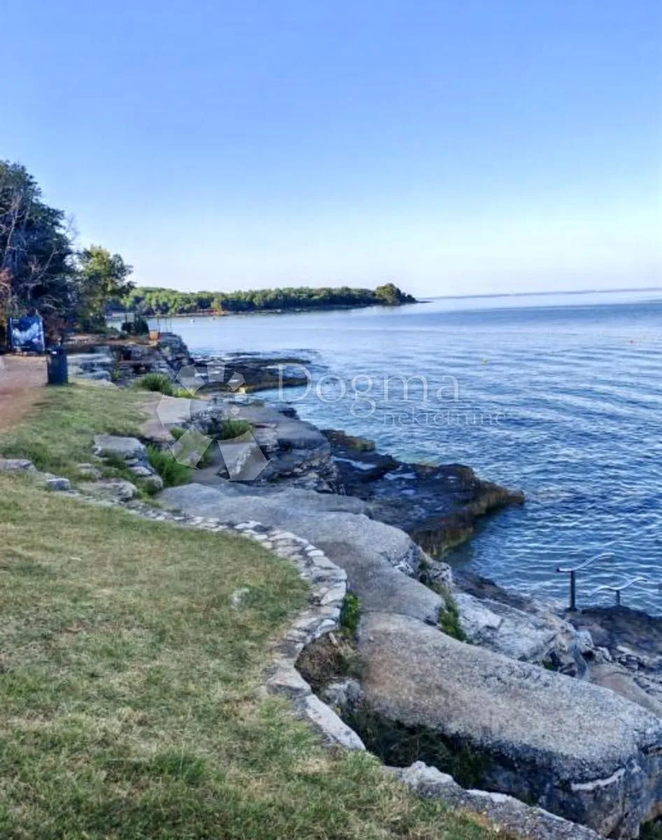stan sa vrtom novigrad- mareda - slika 11
