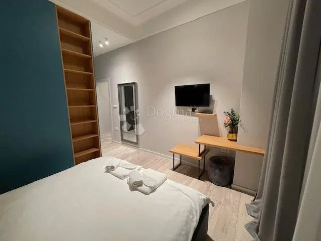 iznajmljujem tri sobe i dva apartmana u samom centru grada - slika 7