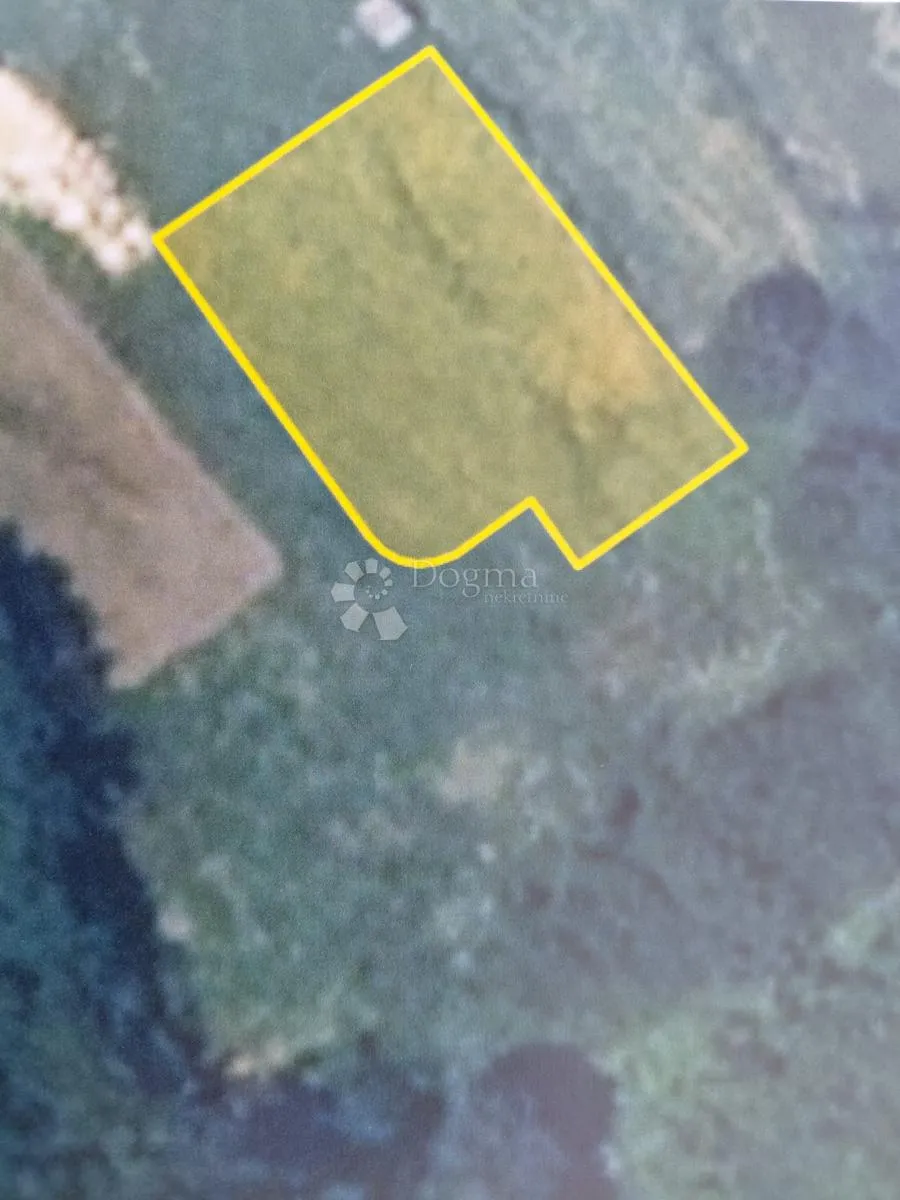 građevinsko zemljište 612 m2 - gočan barban - slika 10