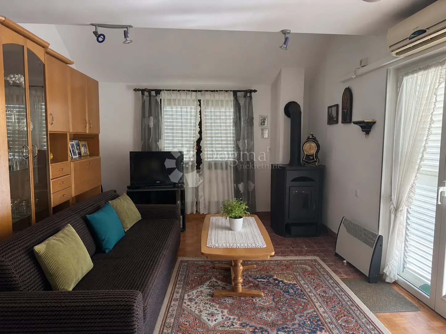 malinska centar - dvoetažni stan 117 m² - 400 m od mora - slika 2