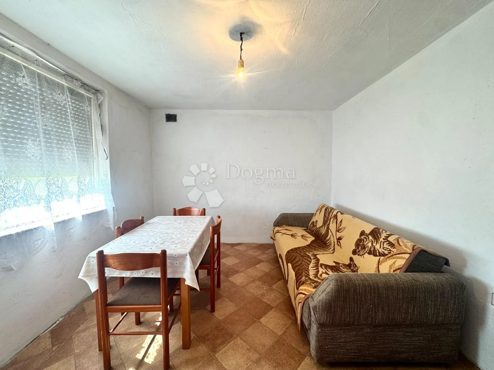 prilika za adaptaciju 1868m2 - donja voća - slika 4