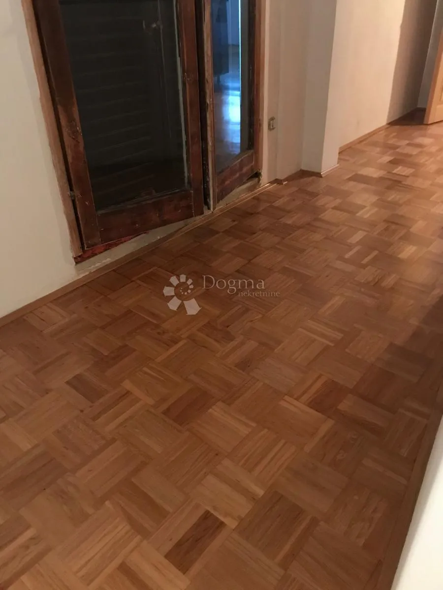predivna kuća u rovinju s pogledom na more i starogradsku jezgru! - slika 24