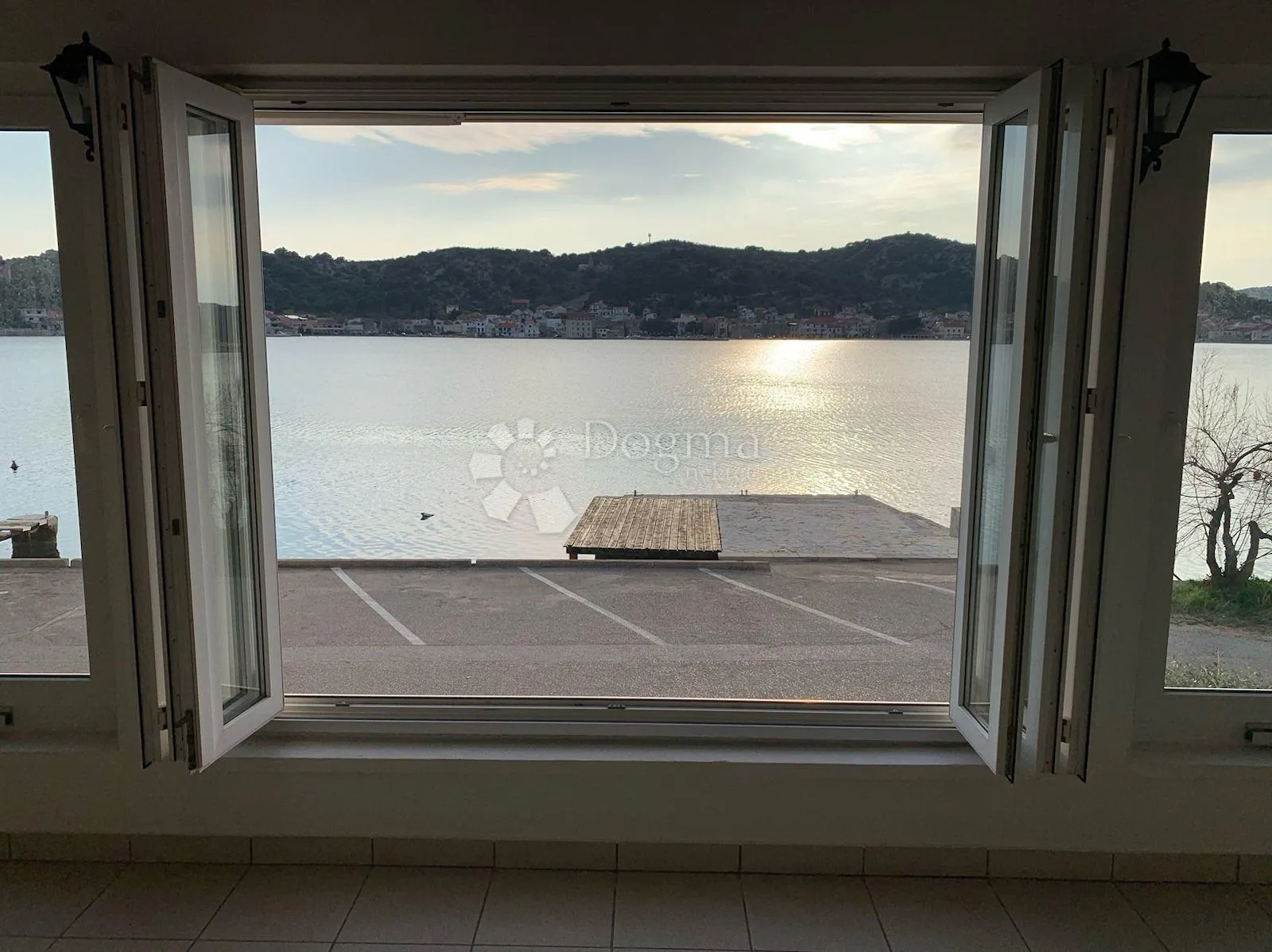 poslovni prostor tisno - slika 1