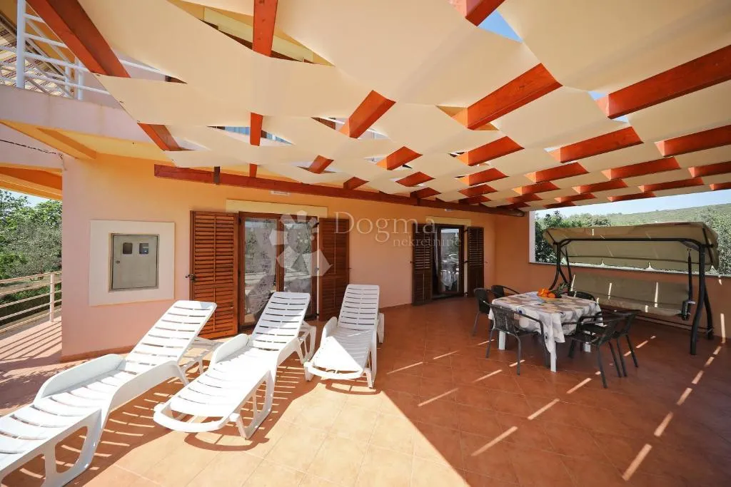 apartmanska kuća u blizini mora i plaže - sukošan - slika 7