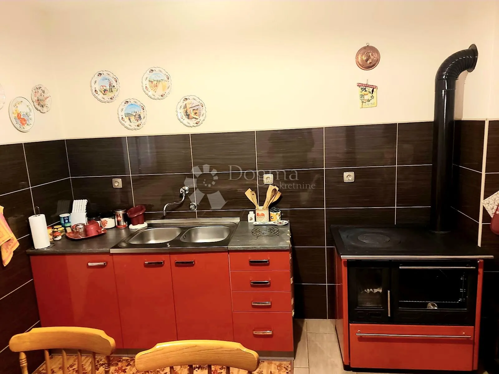 odlično imanje u ličkoj jesenici, saborsko - slika 6