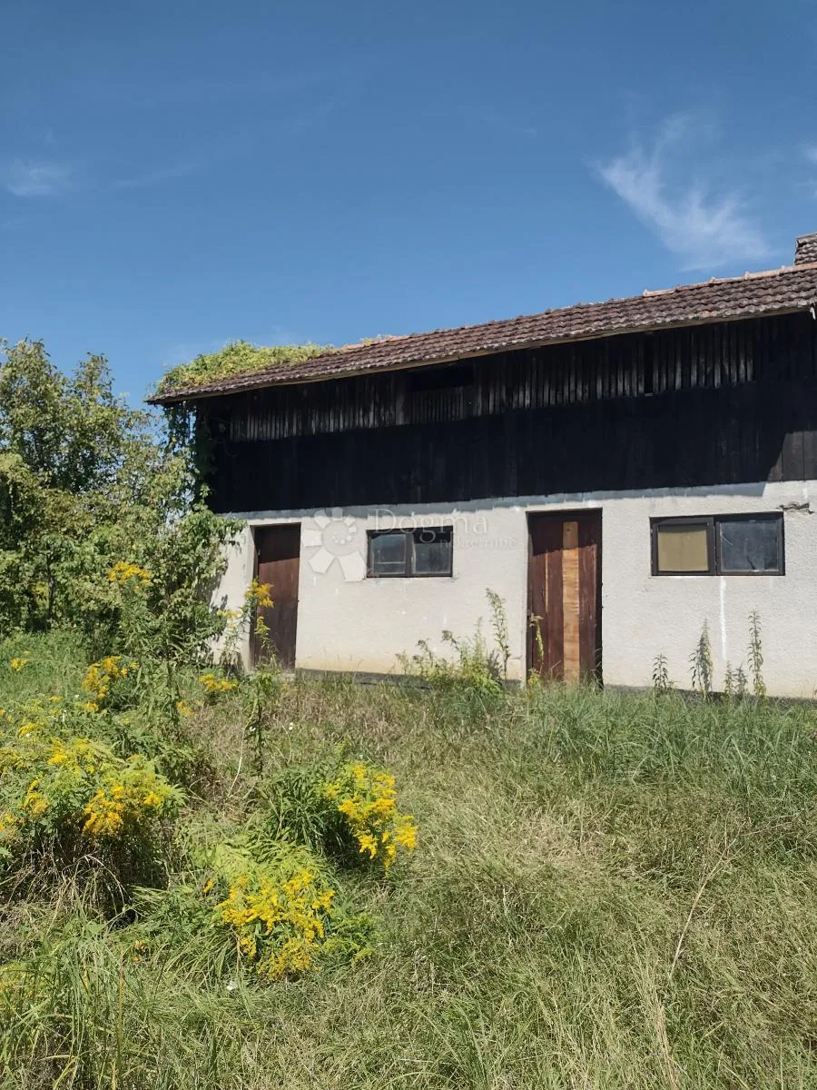 11ha, bunar, besplatni vodovod... - slika 20