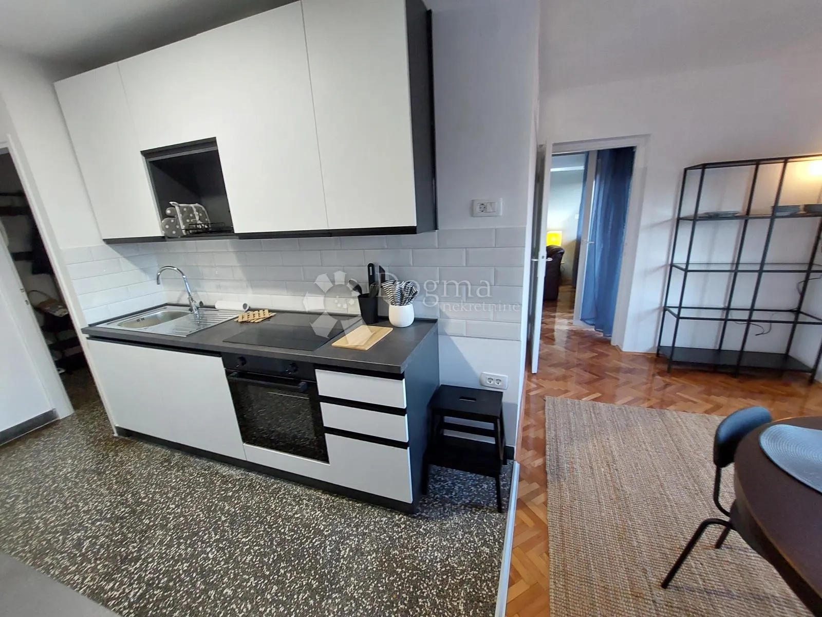 Donja Vežica novoadaptirani stan - Rijeka