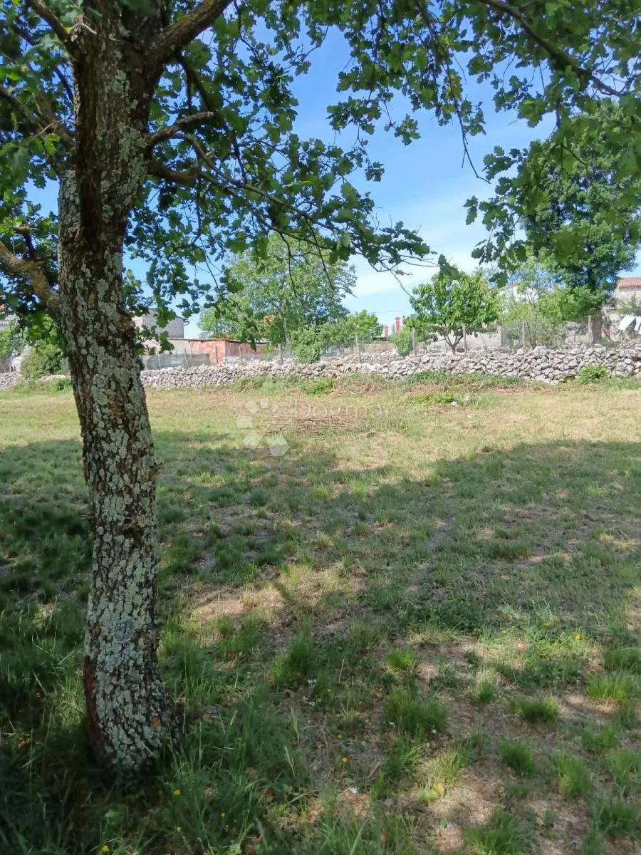 manjadvorci – građevinsko zemljište 1200 m² s potencijalom gradnje i blizu mora - slika 8