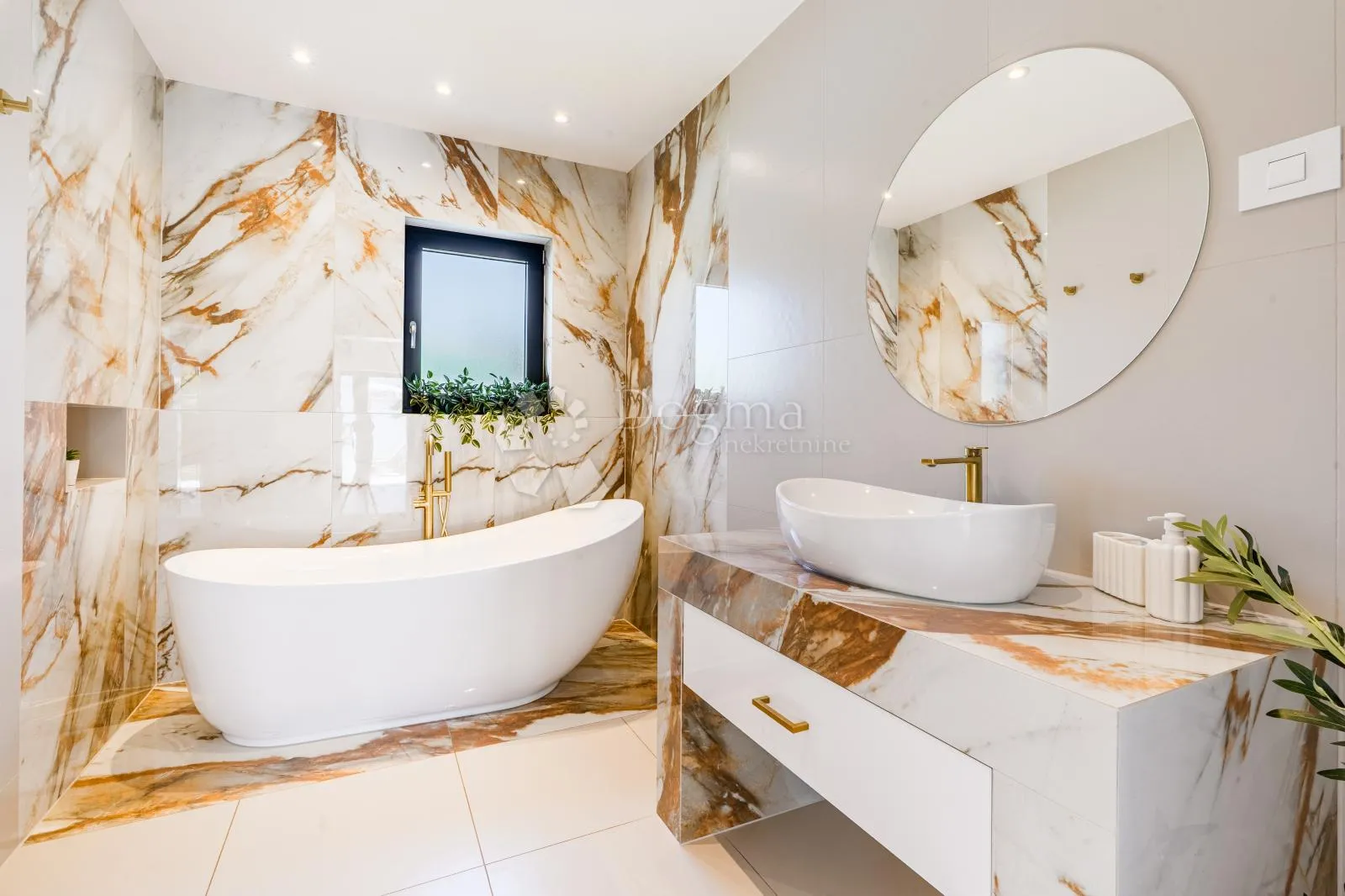 mir, luksuz i privatnost u srcu pule - slika 11