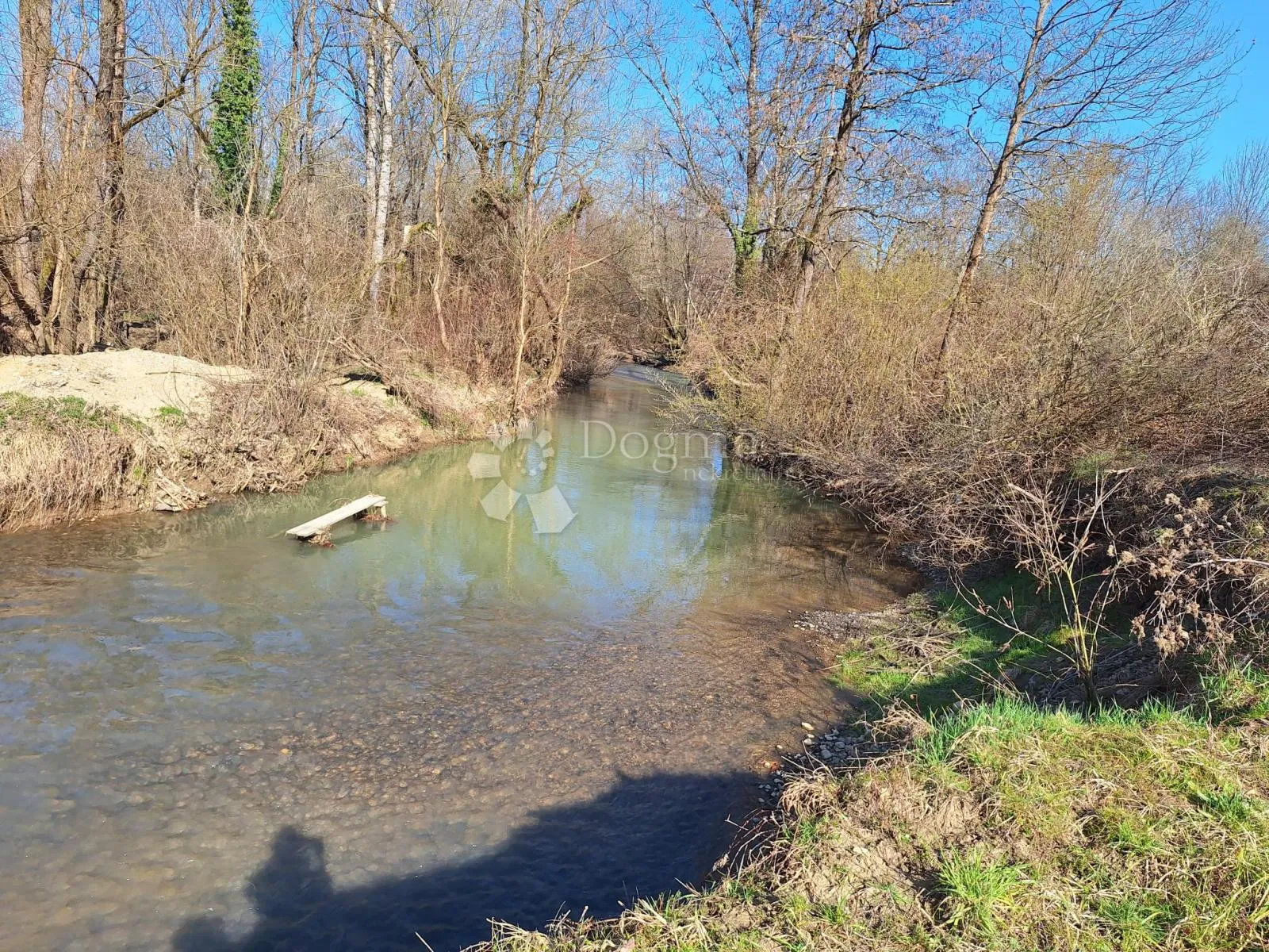 11ha, bunar, besplatni vodovod... - slika 7