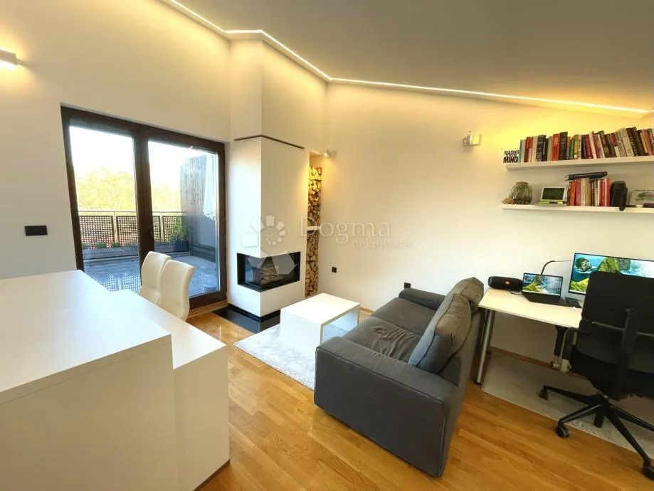 smart luksuzni penthouse u srcu samobora - slika 3