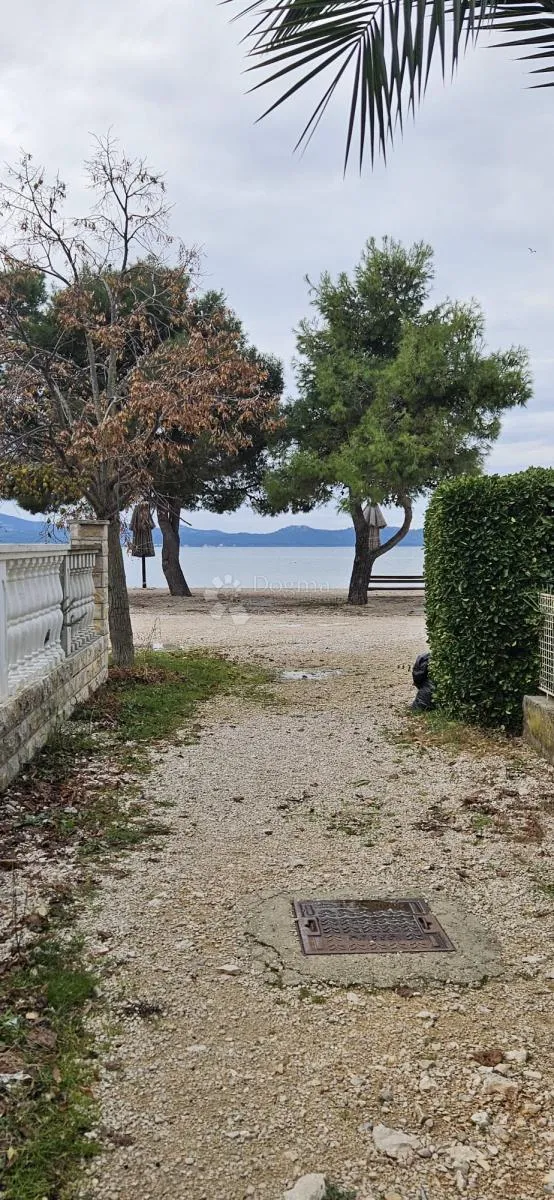 kuća, diklo - 30 m od mora! - slika 19