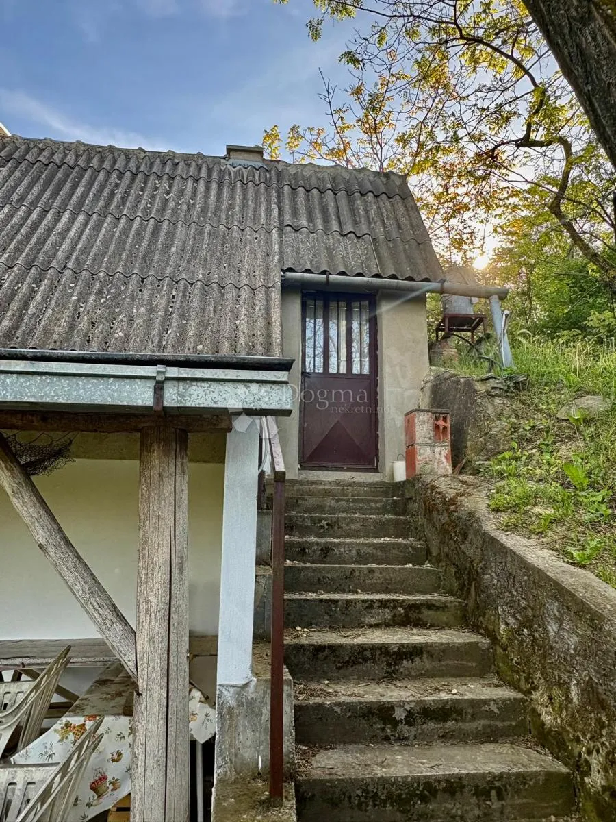 oaza mira i privatnosti – vikendica s vinogradom i 3.797 m² okućnice - slika 8