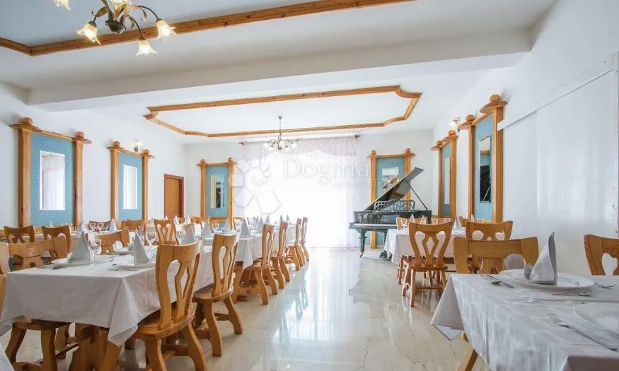 hotel, 17 soba, duga uvala - slika 9