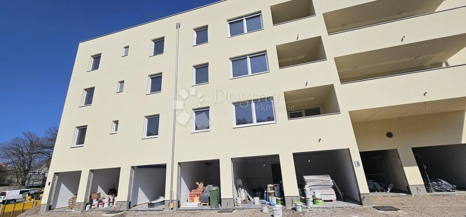 prodaja — luksuzni dvoetažni apartman u senju — top lokacija - slika 18