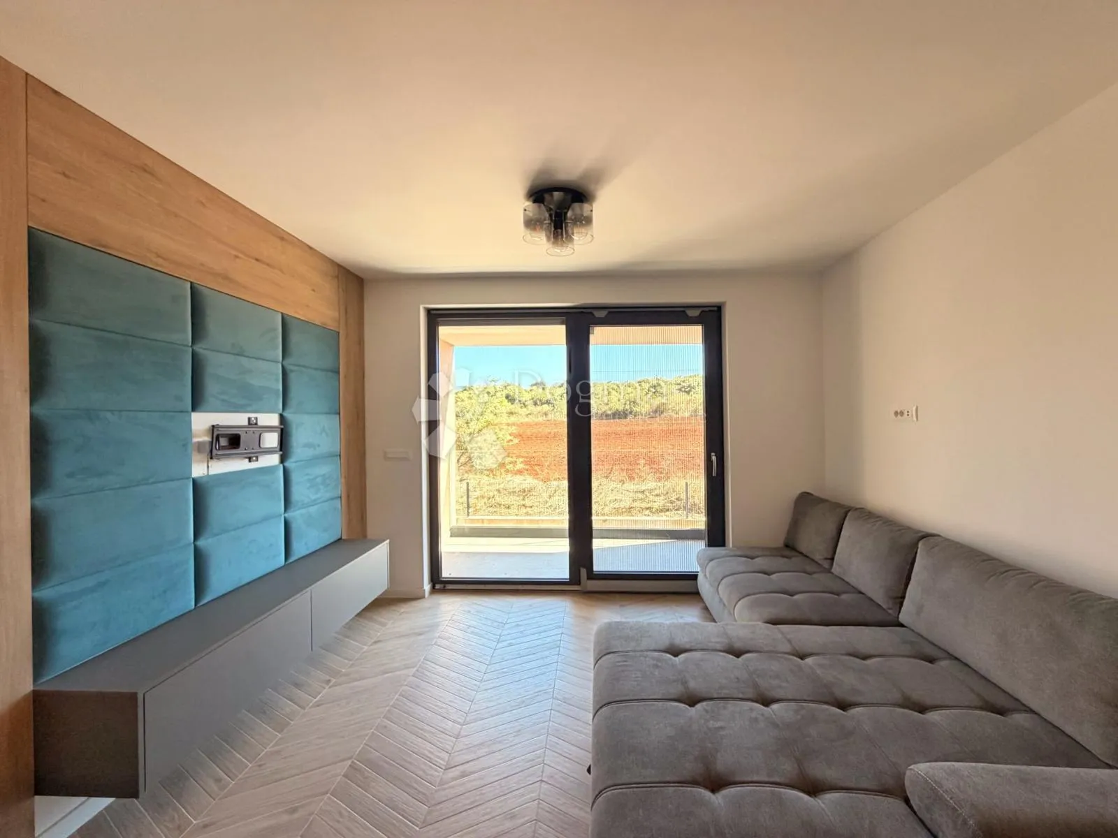 moderan stan 62,50 m² u novogradnji – 200 m od mora - slika 4