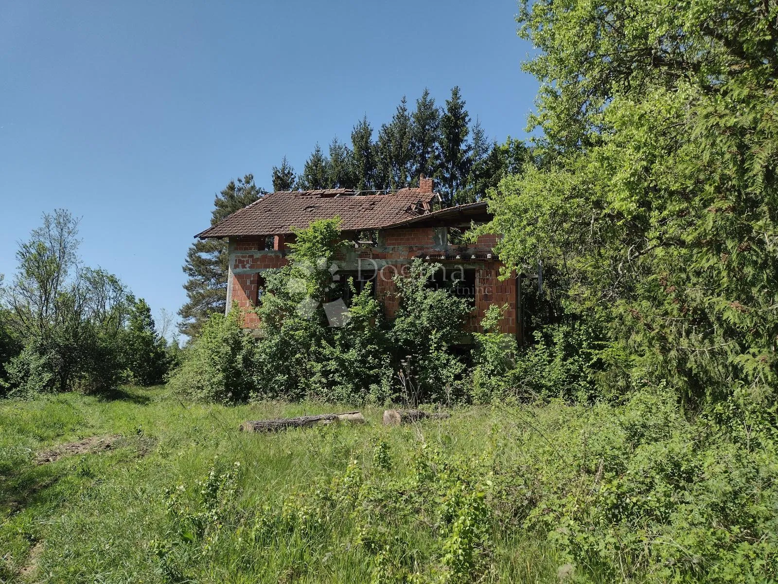 zemljište odlično, kuća loša, okolica daleko od bilo čega urbanog - slika 6