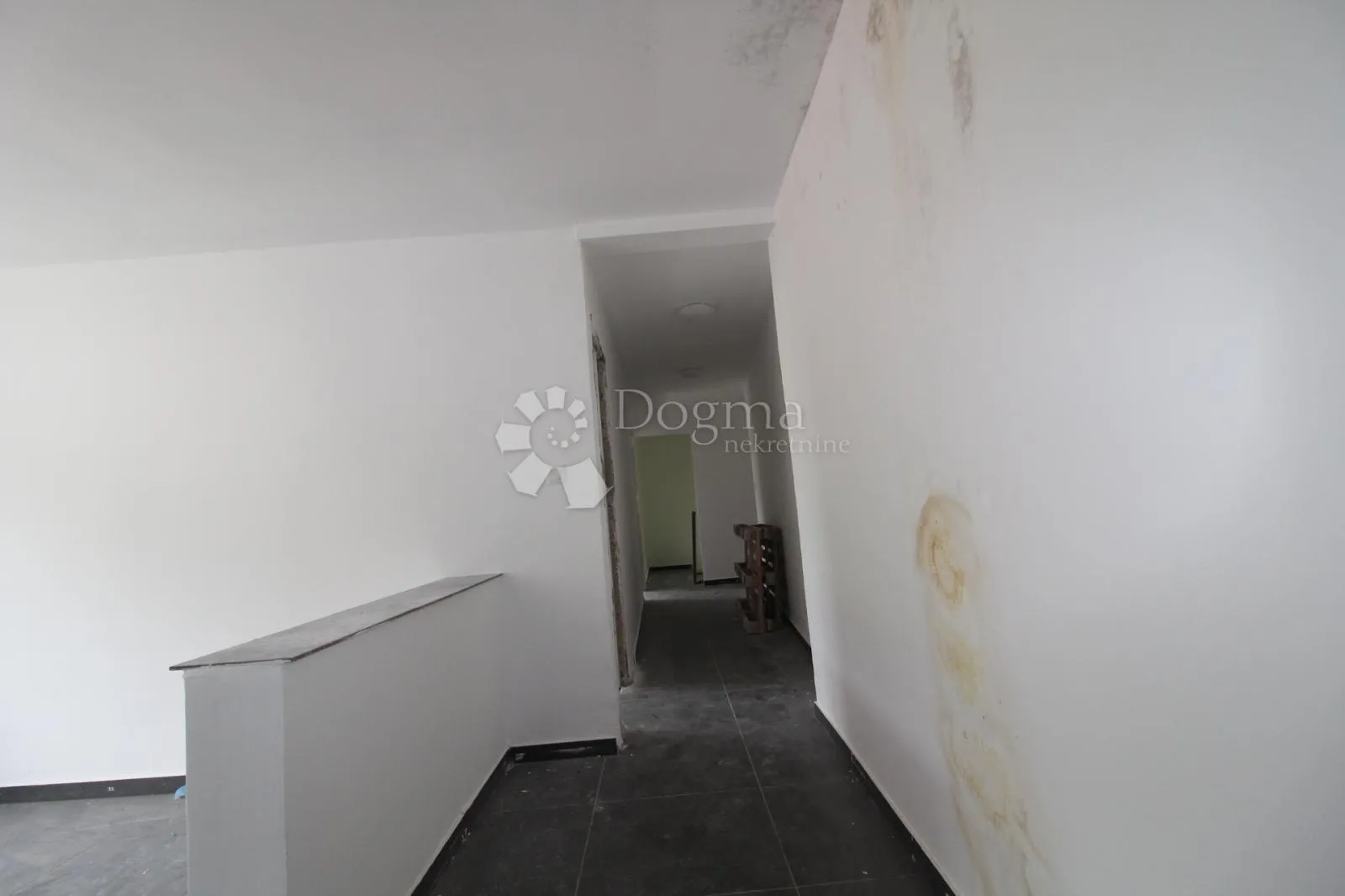 križišće kuća 140m2 samo kod nas! - slika 17