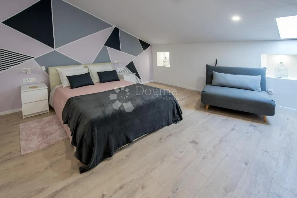 6 apartmana s bazenom u centru pule - slika 13