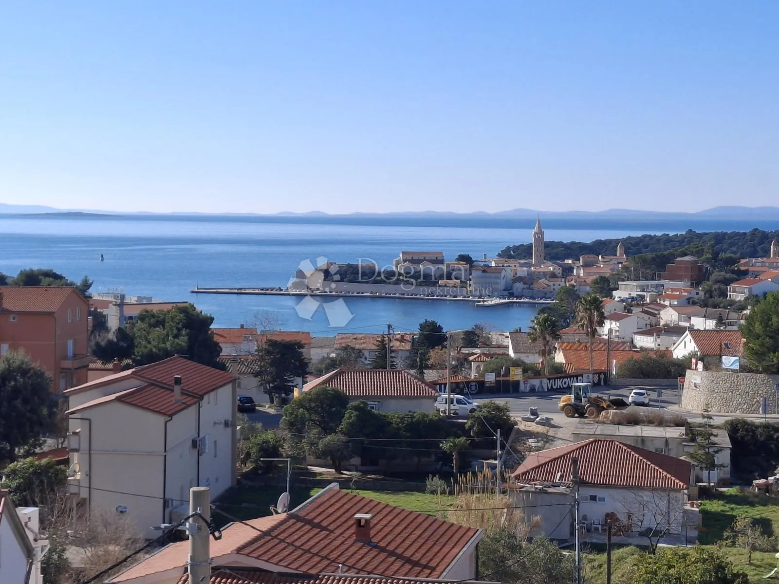 banjol. penthouse sa predivnim pogledom na stari grad - slika 2
