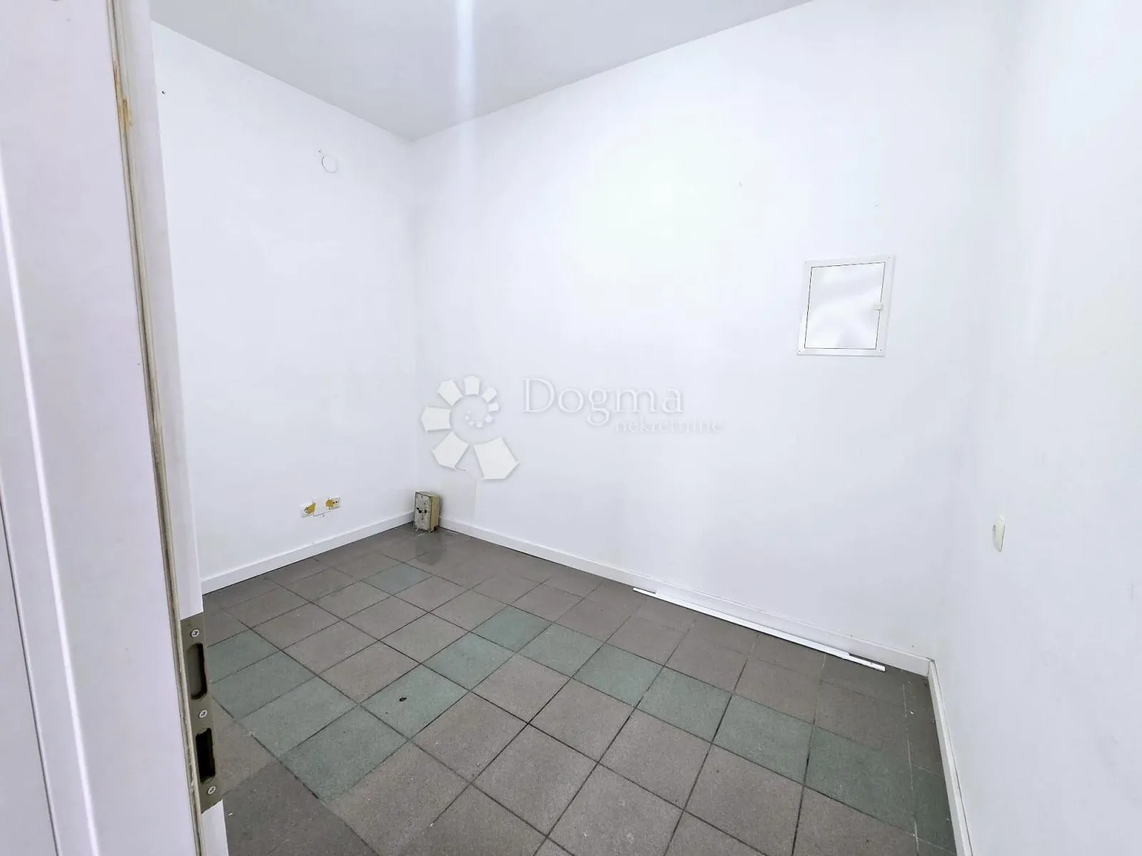 dubrava, frekventna lokacija, ukupno 135 m2 - slika 3